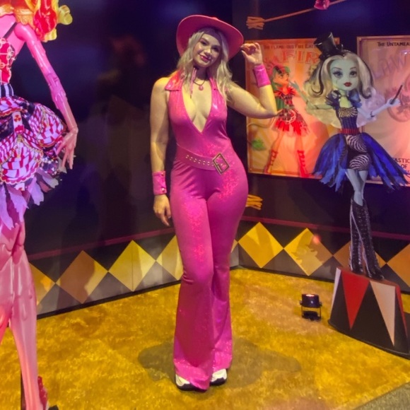 Pink Women's Jumpsuit Barbie Cosplay - Picture 3 of 4